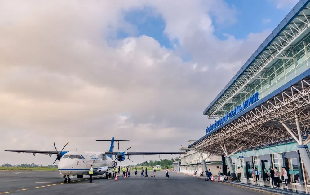 Sân bay Rạch Giá với quy mô nhỏ, không đông đúc khiến di khách đến Kiên Giang cảm thấy thoải mái