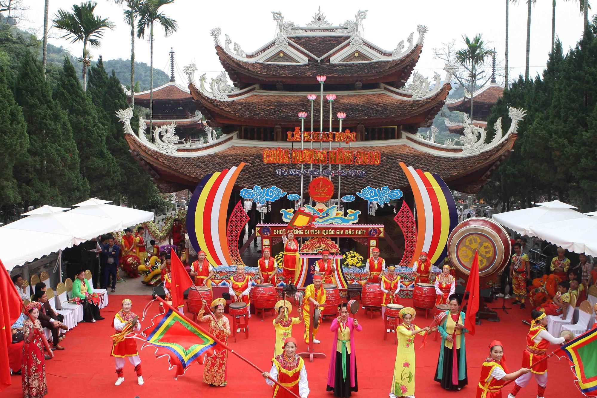 Lễ hội chùa Bái Đính - Ninh Bình