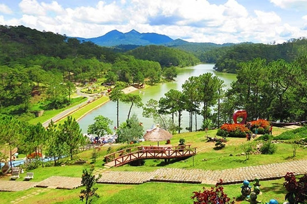Thung lũng tình yêu ở Đà Lạt