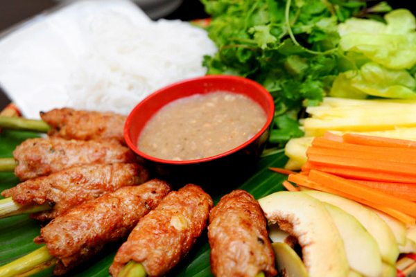 Nem lụi Huế