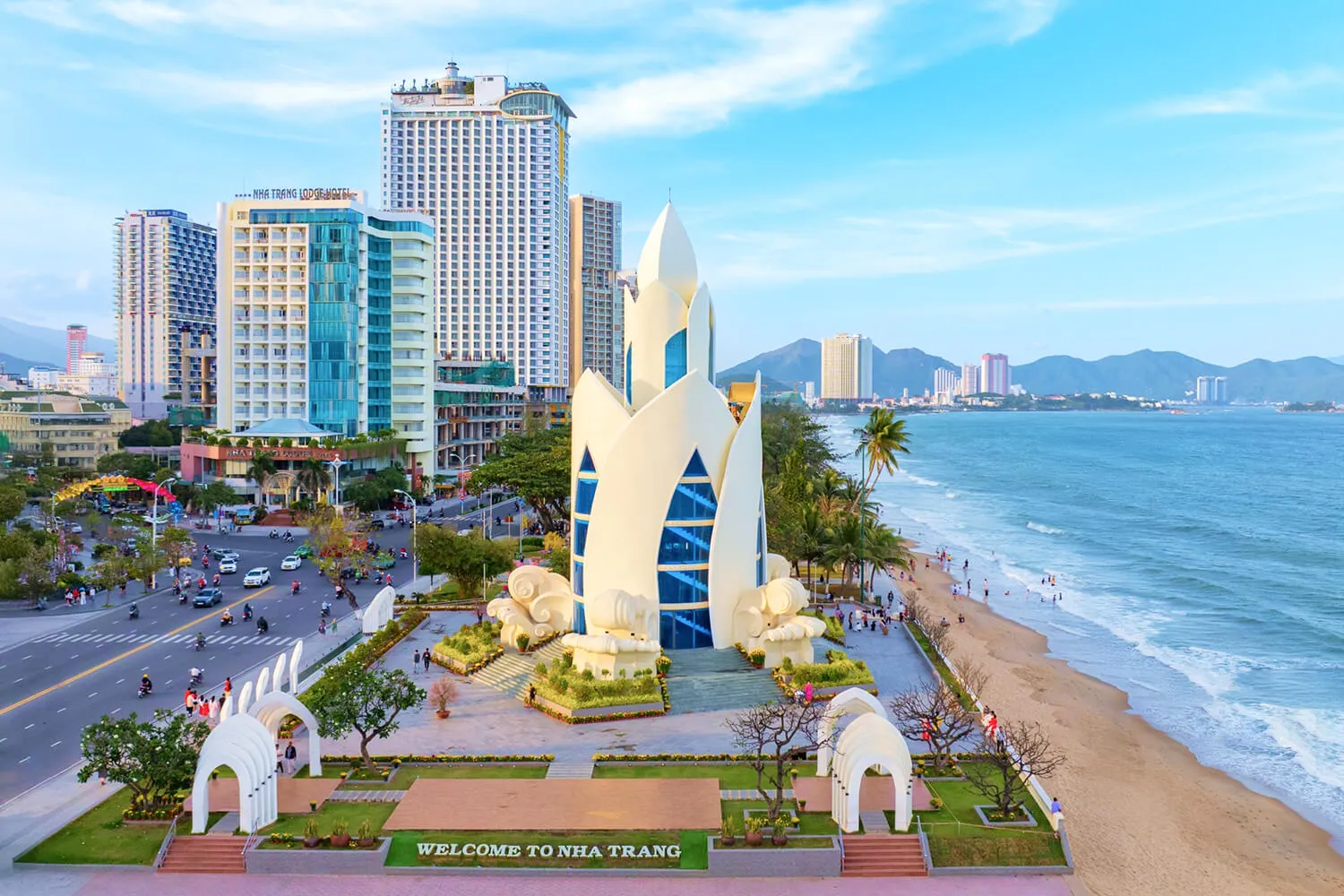 Vé máy bay đi Nha Trang, săn giá rẻ ngay từ hôm nay