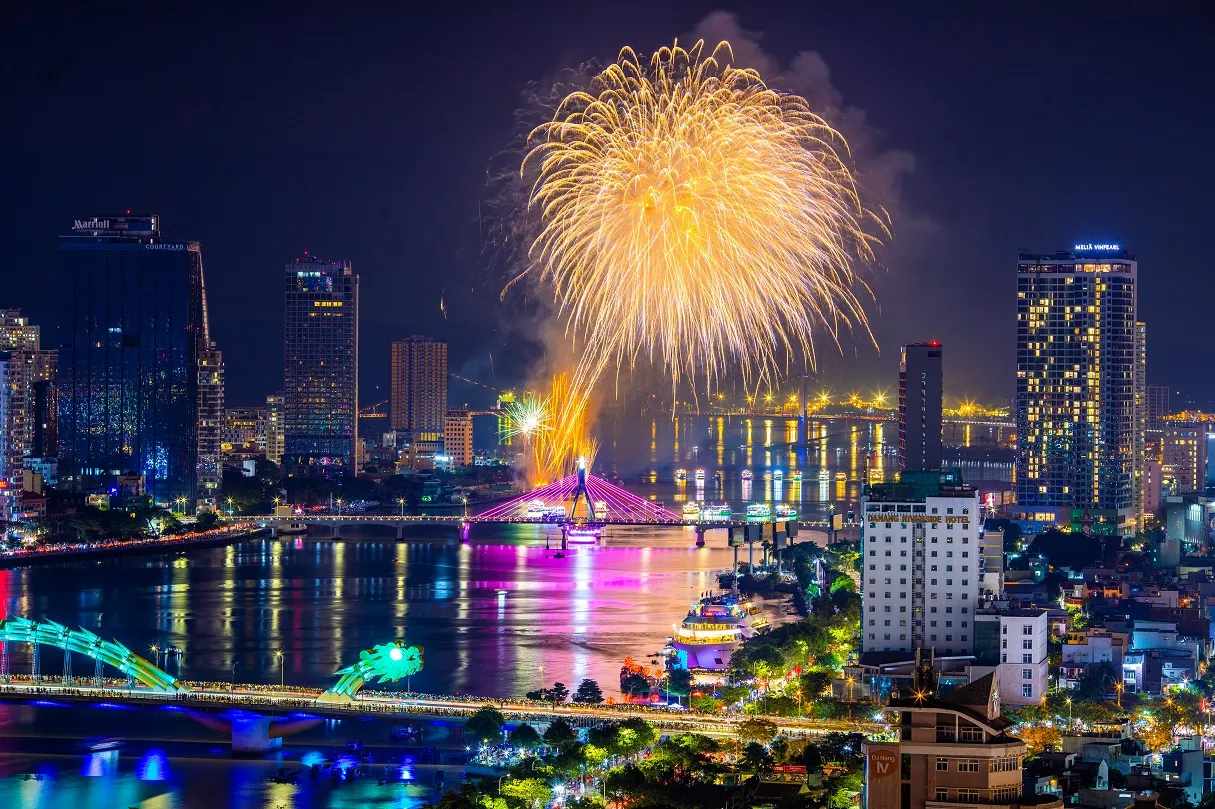 Vé máy bay Tết đi Đà Nẵng