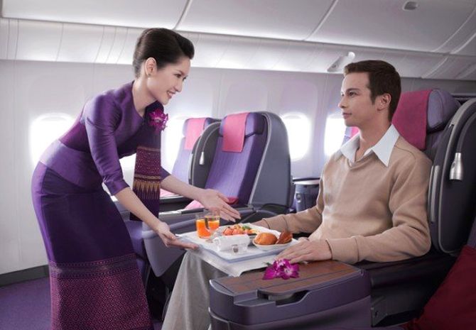 dich-vu-thai-airways