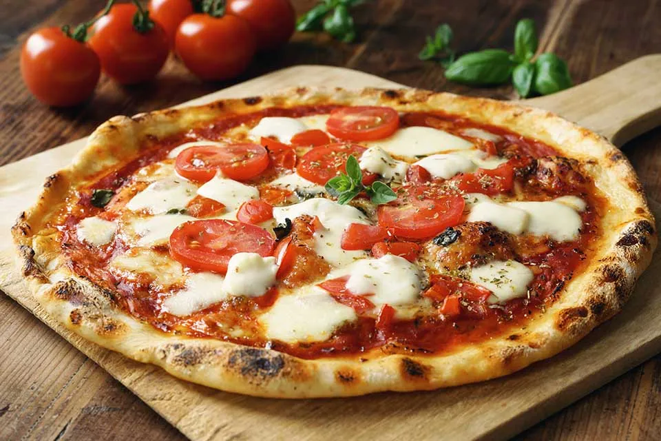 Thưởng thức miếng pizza với hương vị khác biệt tại nước Mỹ