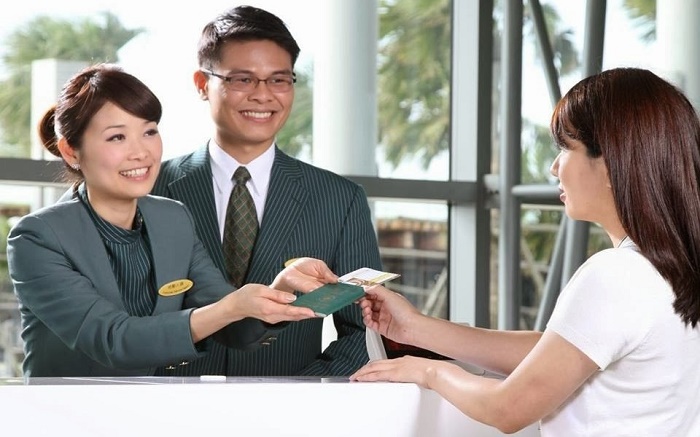 6 loại phí máy bay bạn phải trả mà không biết