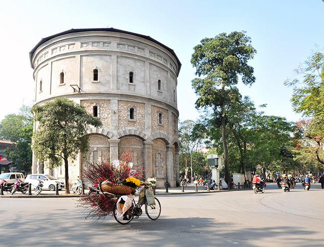 Vé máy bay đi Hà Nội giá rẻ 