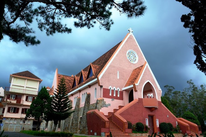 Nhà thờ Domaine de Marie