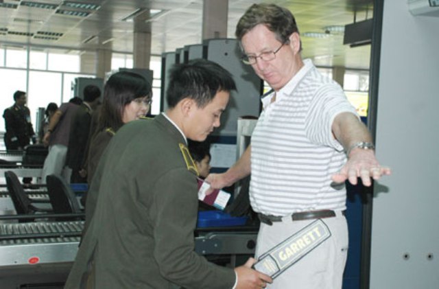 Hướng dẫn làm thủ tục đi máy bay Vietnam Airlines