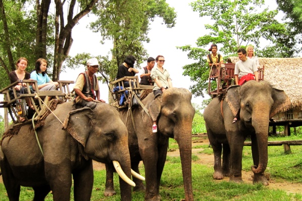 Bản Đôn