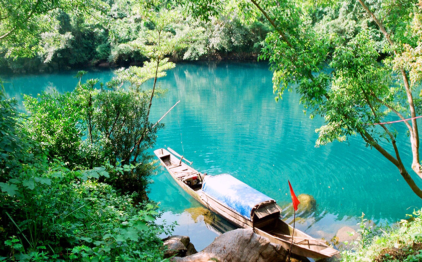 Vé máy bay giá rẻ TPHCM đi Đồng Hới