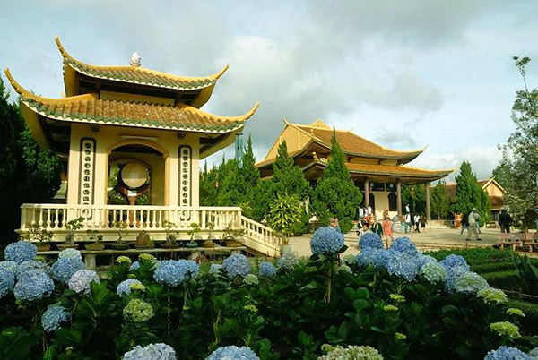 Thiền viện Trúc Lâm