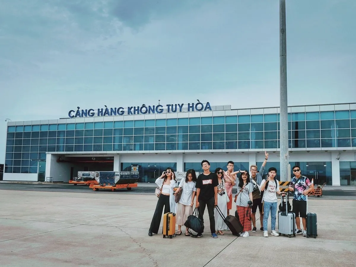 Từ sân bay Tuy Hòa dễ dàng di chuyển về trung tâm