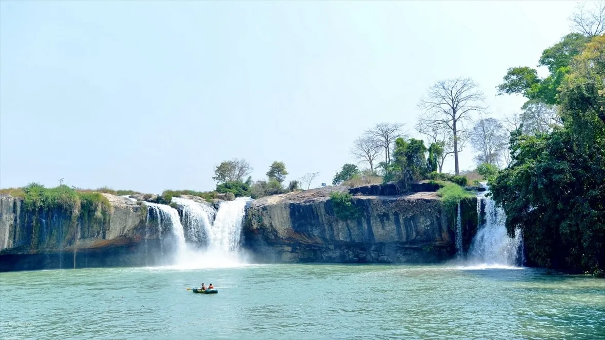 Vẻ đẹp hùng vĩ hoang sơ của thác Dray Nur