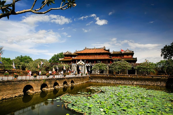 Du lịch Huế nên đi đâu