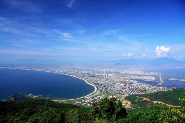 Địa điểm du lịch gần Đà Nẵng