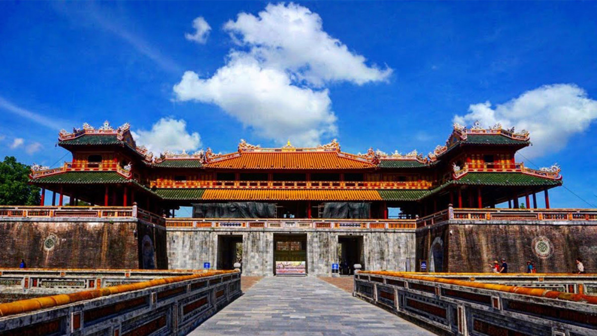 Vé máy bay giá rẻ tháng 3